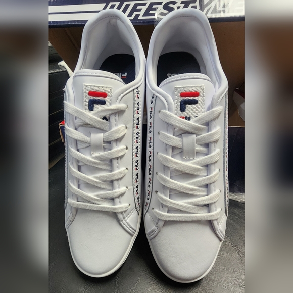 *NEW** FILA Future VC Repeat Logo Casual Sneakers from Finish Line SIZE 8.5 - Picture 13 of 14